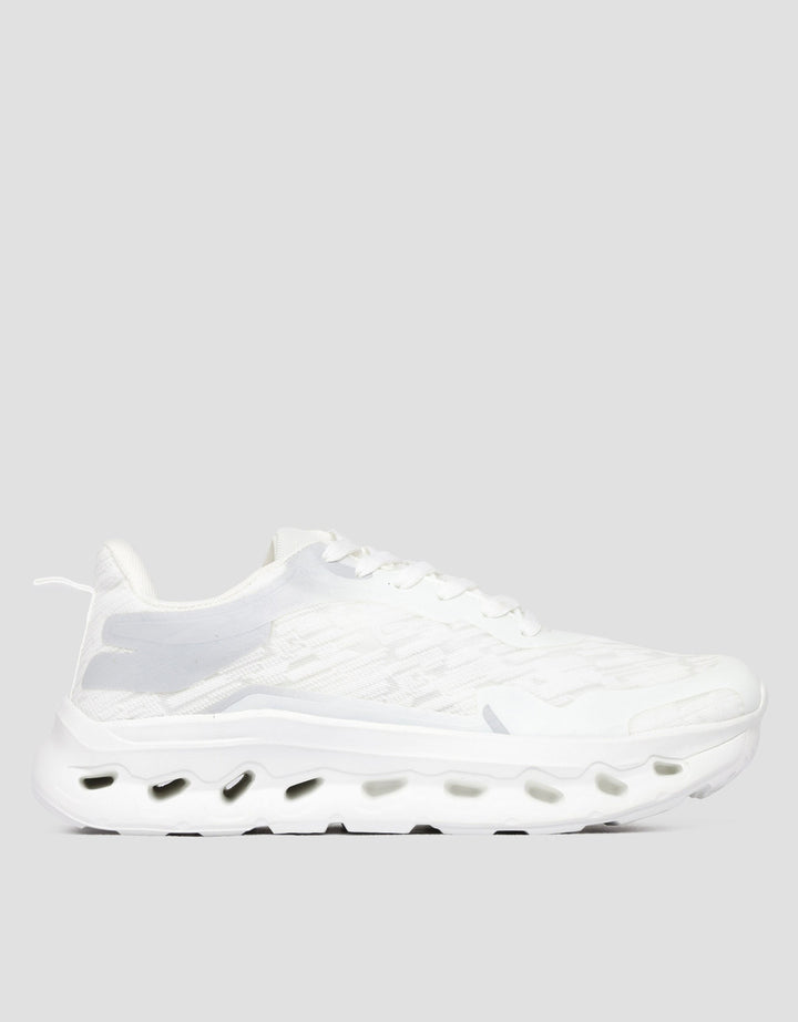 Nevada Sepatu Sneakers M091A Pria