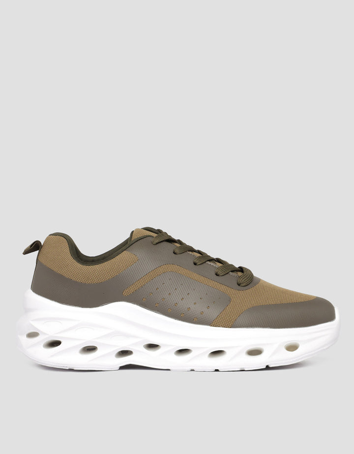 NEVADA SEPATU SNEAKERS RM02 PRIA