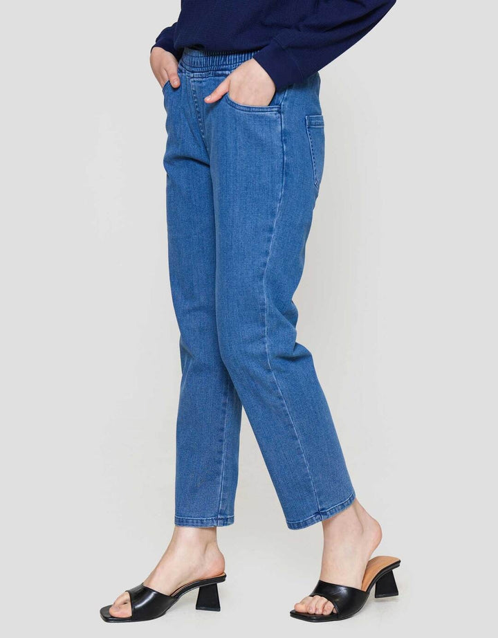 Connexion Drawstring Denim Jogger Wanita