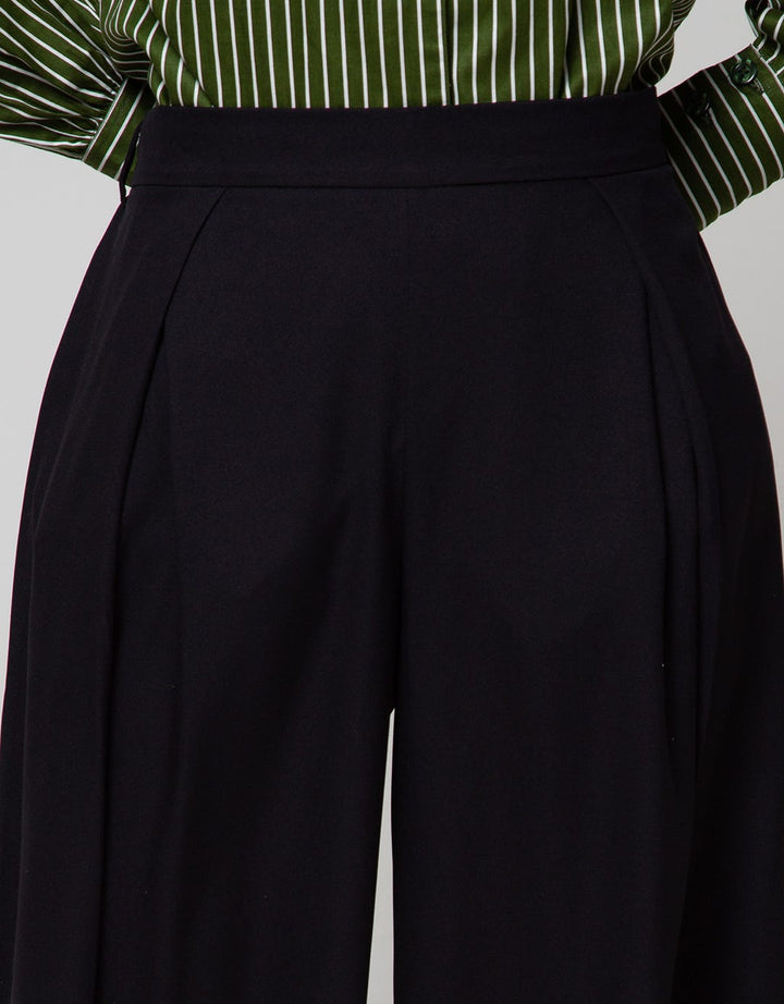 Annisa Long Pants Culottes Pleats