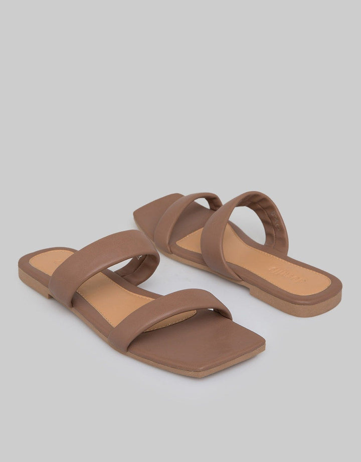 Details of Double Slipper Sandals