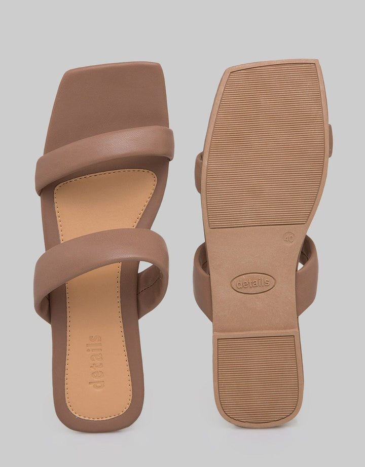 Details of Double Slipper Sandals