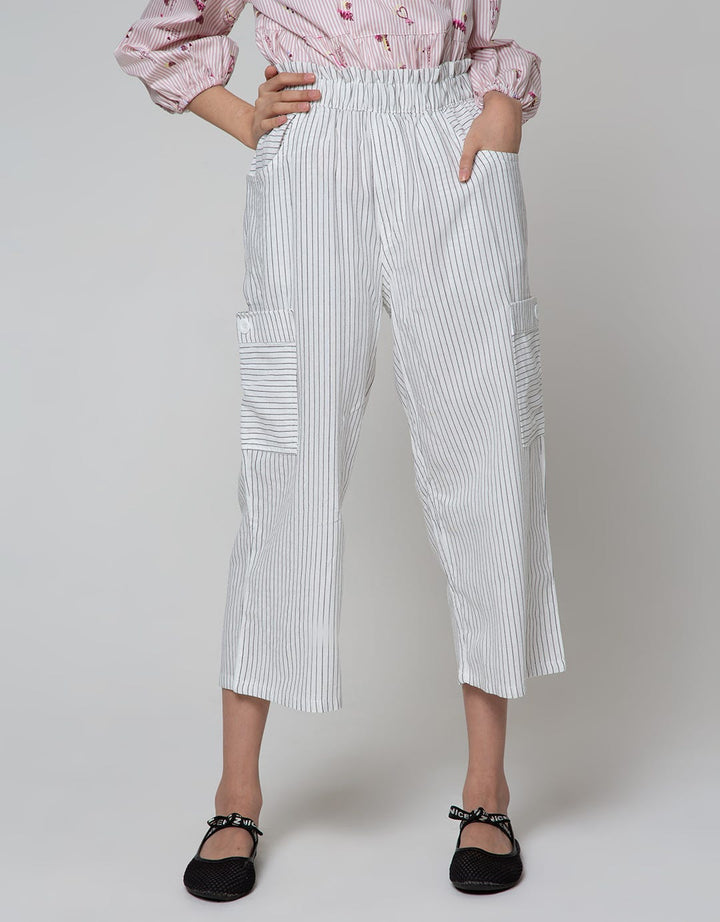 Aero Pants Capri Striped Motif