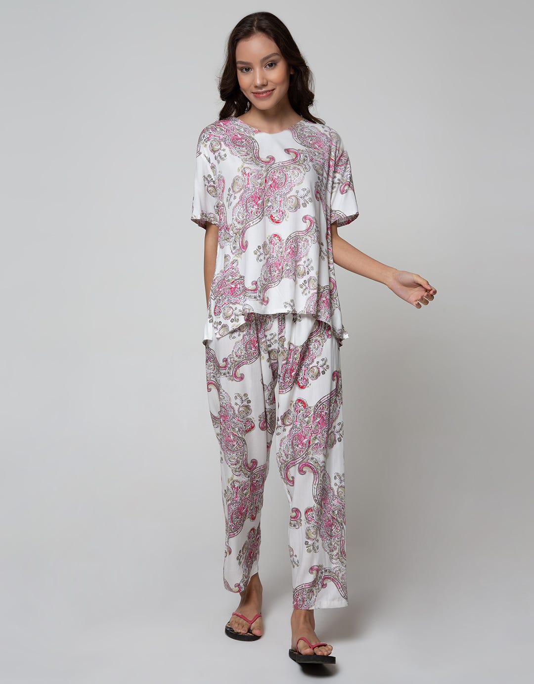 St. Yves Short Sleeve Pajama Pants Flower Abstract