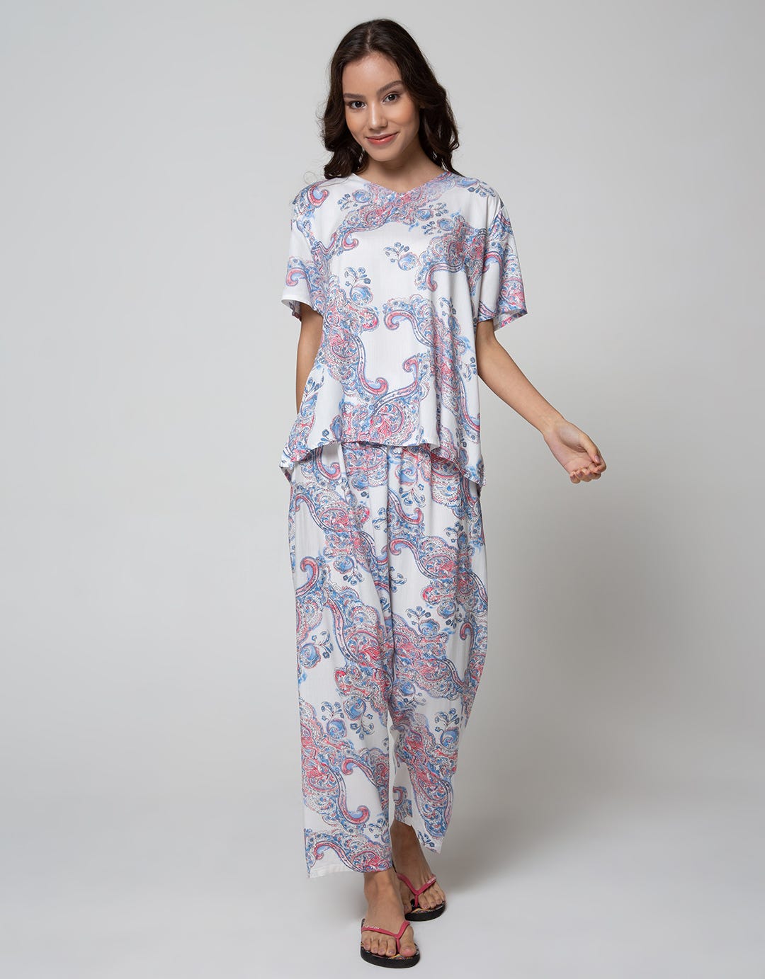 St. Yves Short Sleeve Pajama Pants Flower Abstract