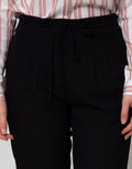 Connexion Ankle Pants With Two Side Pockets