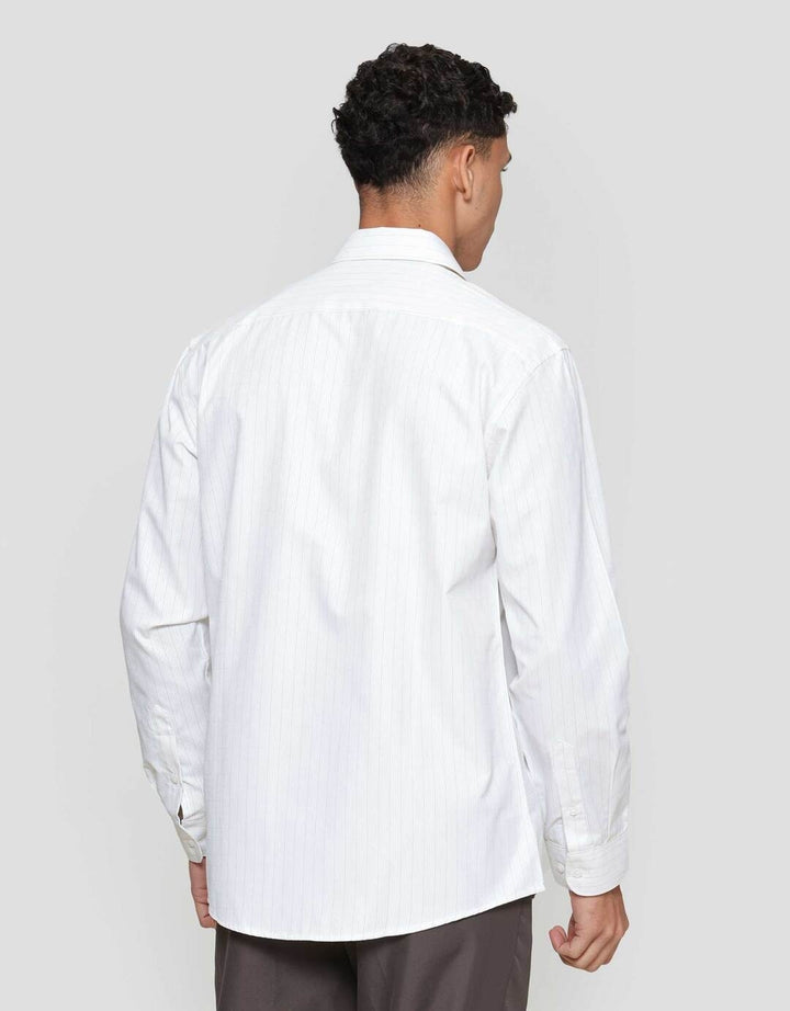 Cole Dobby Stripe Kemeja Slim Pria