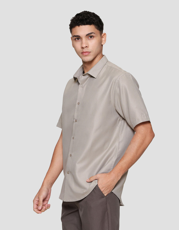 Cole Dobby Texture Cvc Kemeja Pria