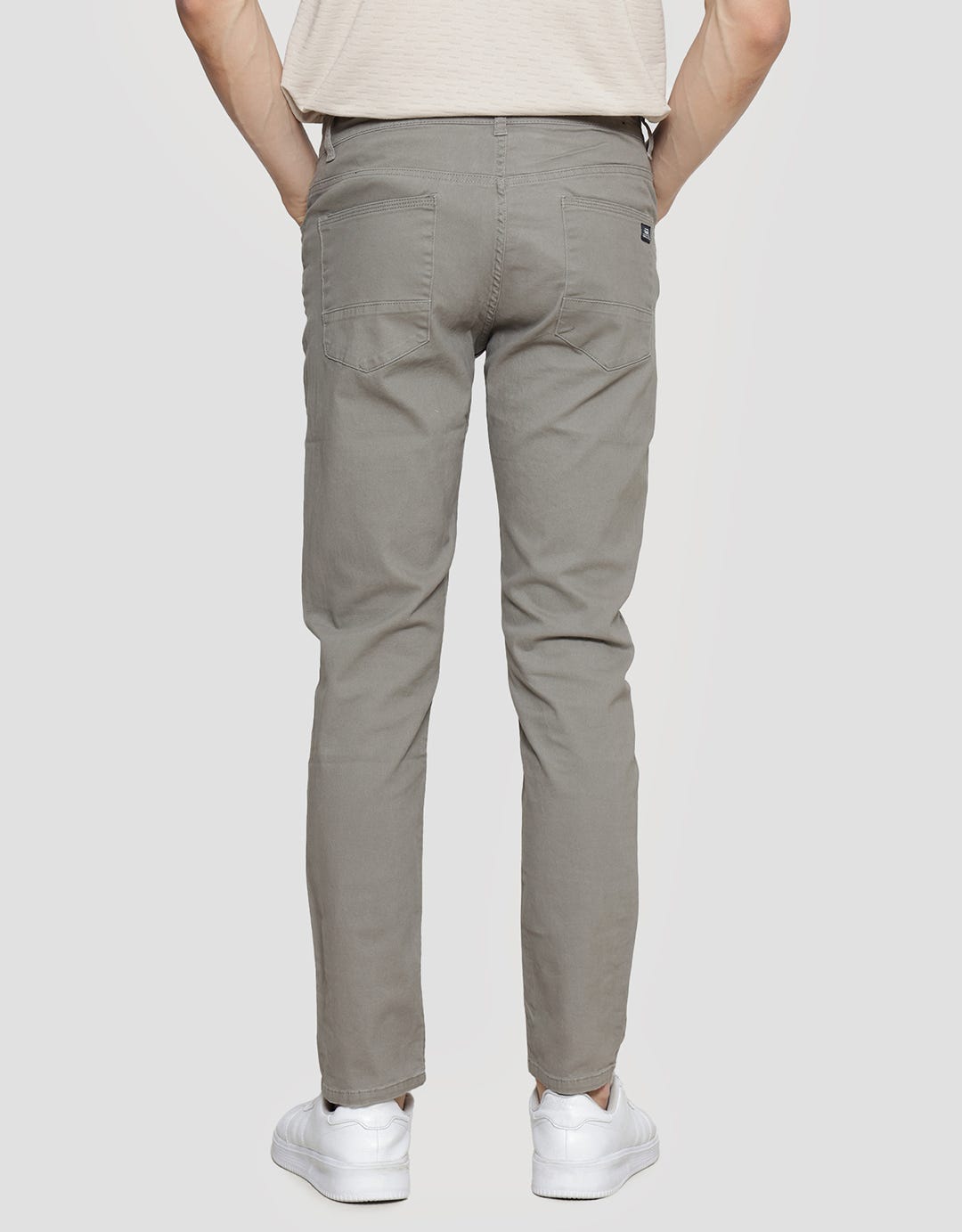 Triple Trouser Basic Slim Fit Celana Pria