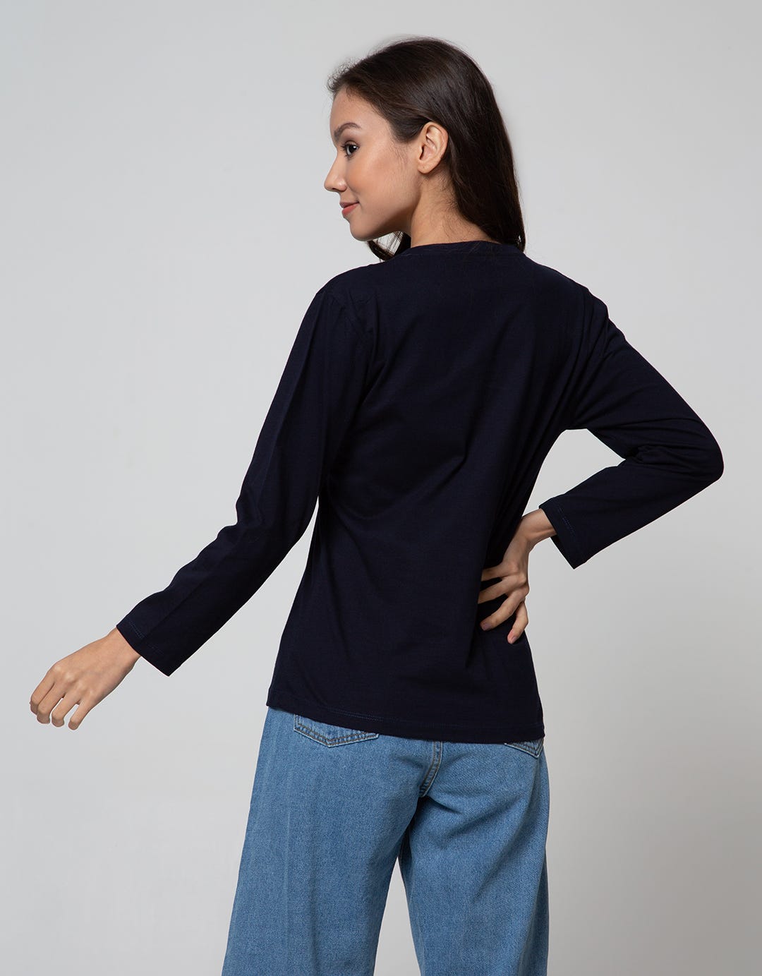 Nevada Long Sleeve T-Shirt Solid Print Its Ok To Hold Space