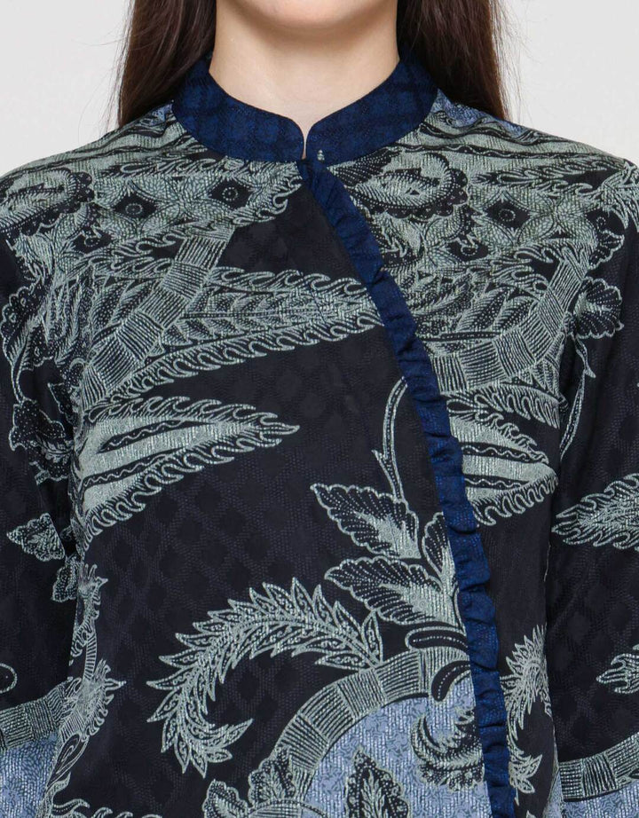 Arjuna Weda Pasung Keris Blouse Batik Wanita