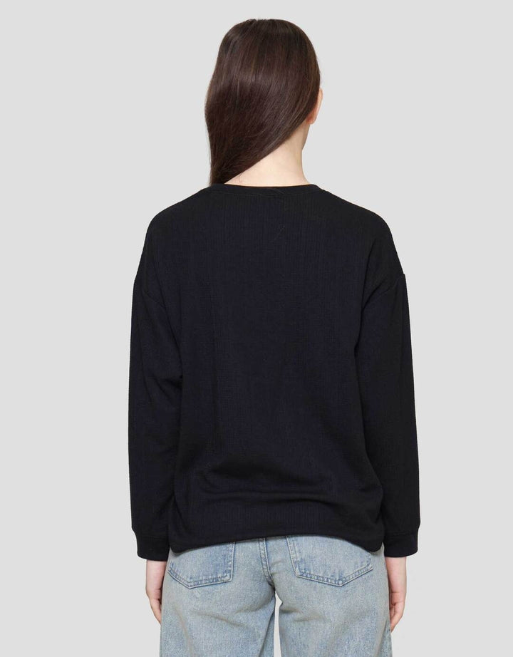 Connexion Texture Kaos Wanita