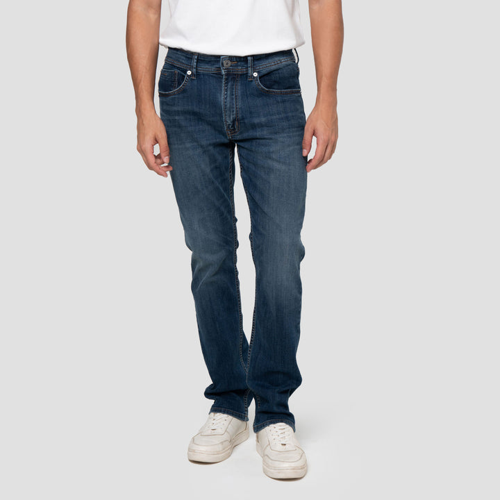 Nevada Slim Fit Basic Spray Whisker Celana Denim Pria