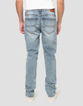 Nevada Slim Fit Basic Spray Whisker Celana Denim Pria