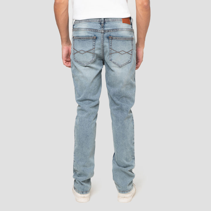 Nevada Slim Fit Basic Spray Whisker Celana Denim Pria