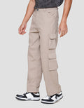 Nevada Multiple Pocket Loose Fit Celana Cargo Pria