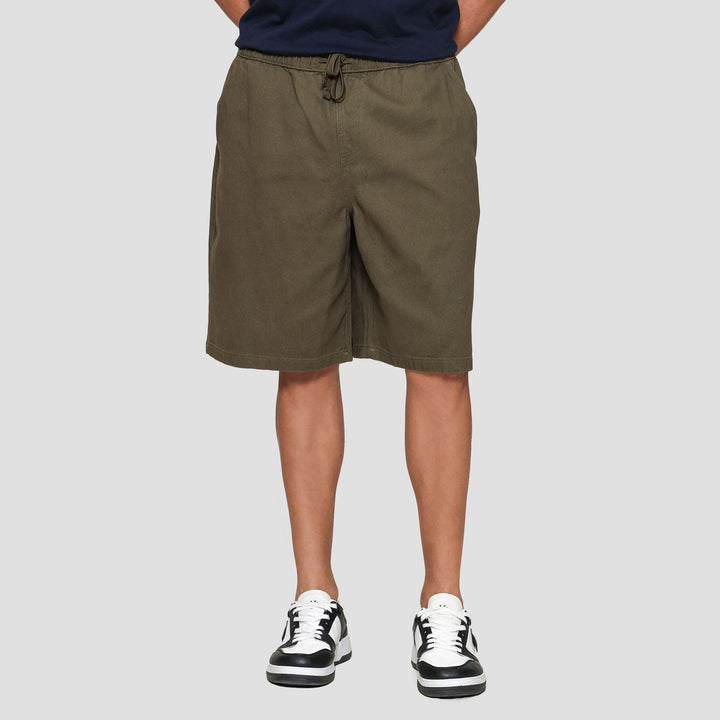 Nevada Woven Basic Big Twill Celana Pendek Pria