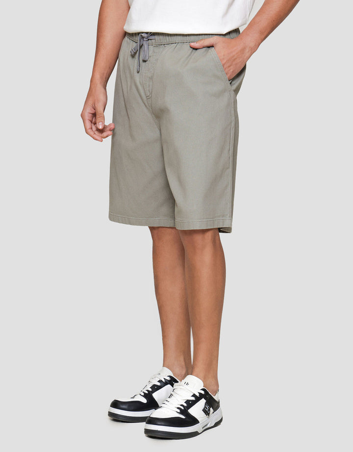 Nevada Woven Basic Big Twill Celana Pendek Pria