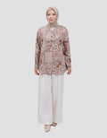 Expand Halina Blouse Wanita