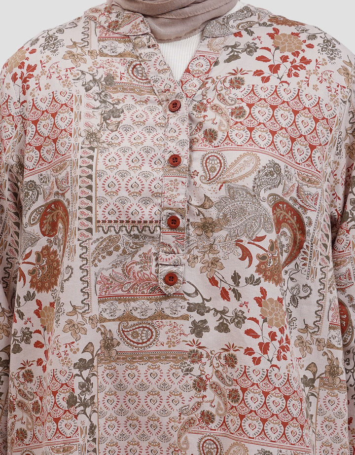 Expand Halina Blouse Wanita