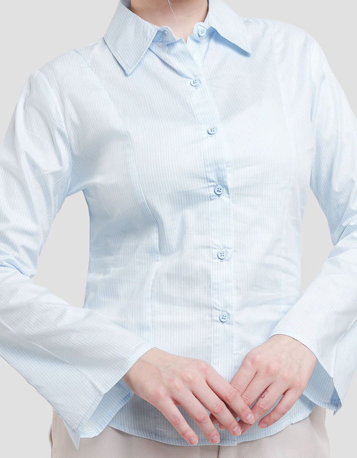 Nevada Fitted Stripe Kemeja Wanita