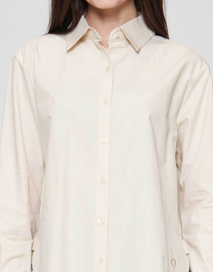 Nevada Basic Oval Kemeja Wanita