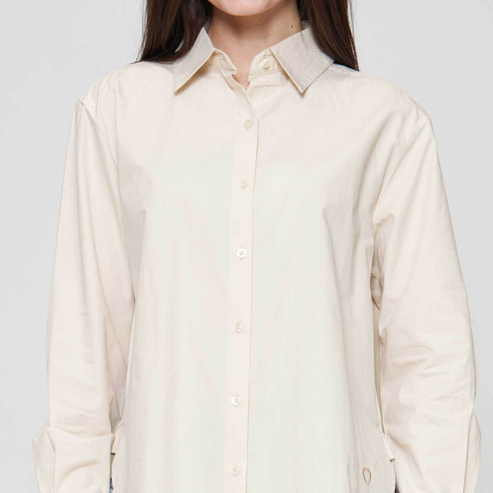 Nevada Basic Oval Kemeja Wanita