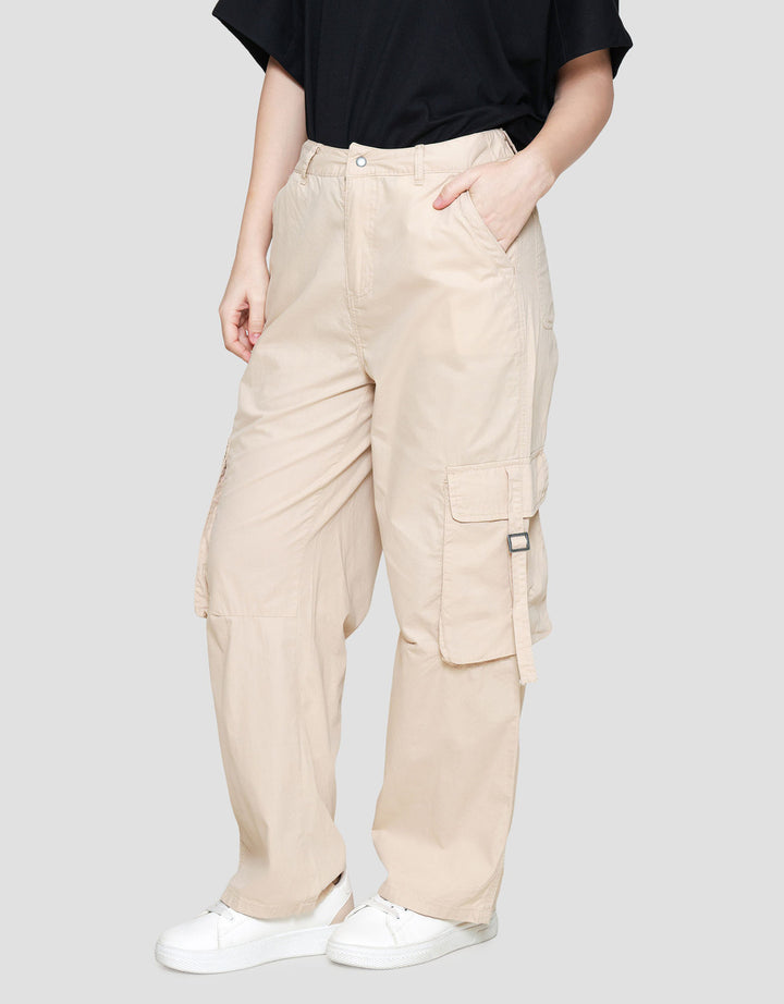 Nevada Celana Culot Cargo Wanita