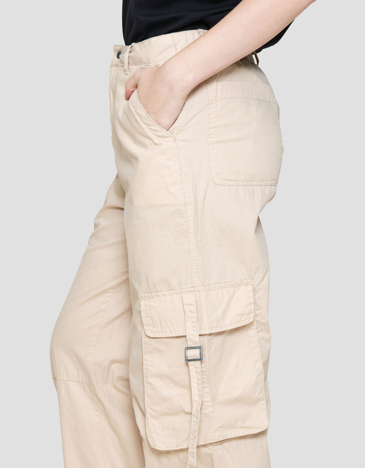 Nevada Celana Culot Cargo Wanita