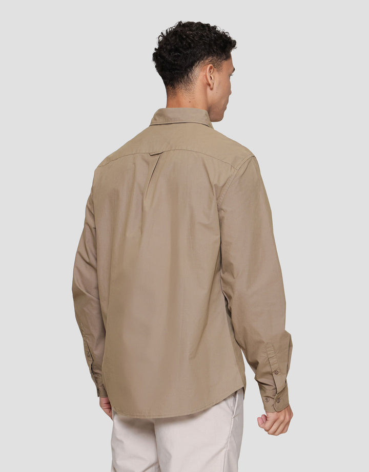 Cole Solid Paper Touch Finished Kemeja Pria