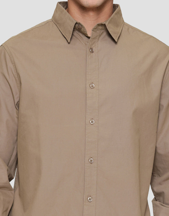 Cole Solid Paper Touch Finished Kemeja Pria