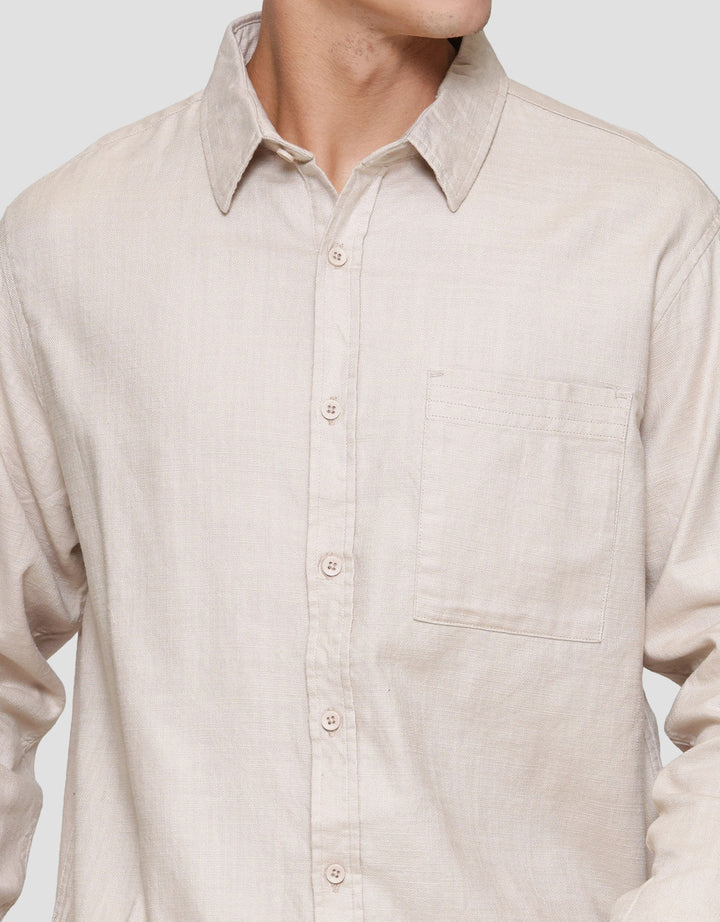 Cole Texture Solid Double Pocket Kemeja Pria