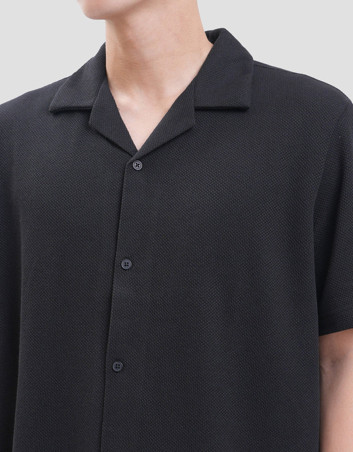 Cole Knitt Relax Kemeja Pria