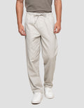 Cole Woven Carrot Drawstring Celana Jogger Pria