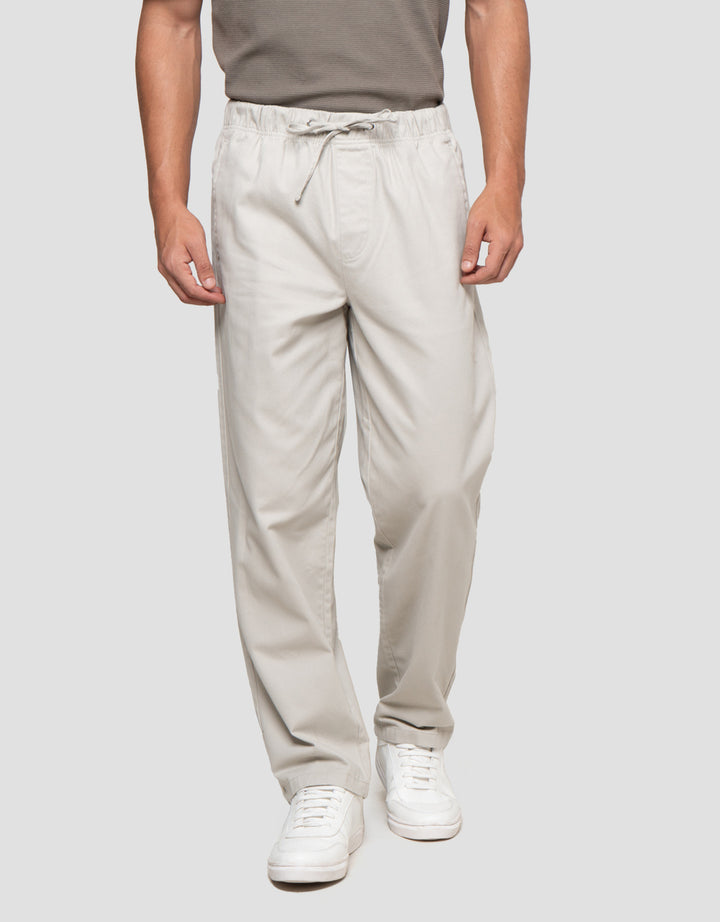 Cole Woven Carrot Drawstring Celana Jogger Pria