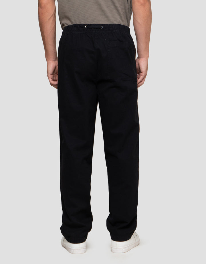 Cole Woven Carrot Drawstring Celana Jogger Pria