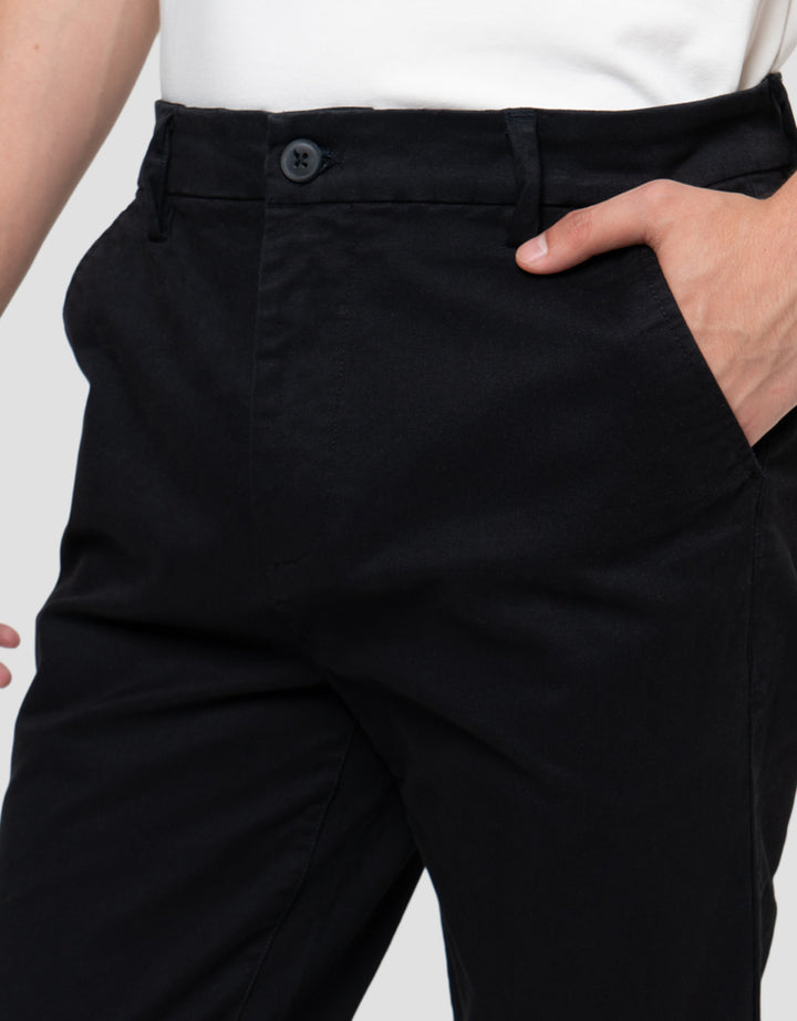 Cole Woven Pant Celana Chino Slim Pria