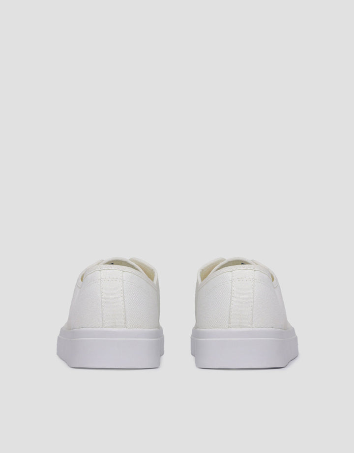 Suko Sepatu Sneakers Pria