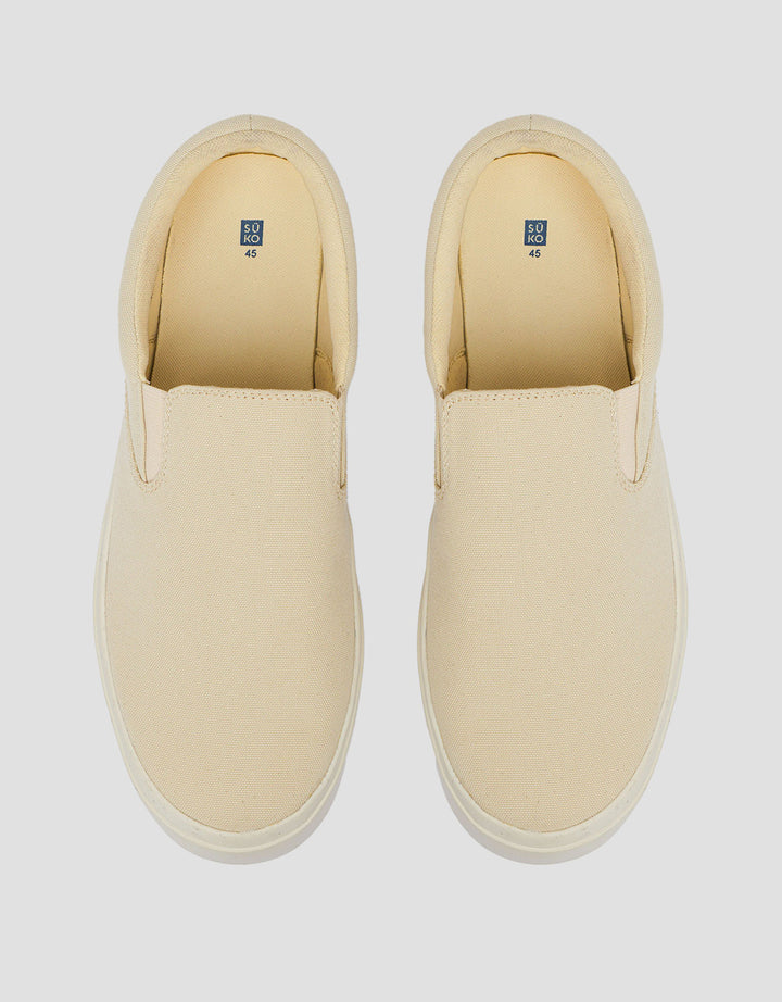 Suko Slip On Sepatu Sneakers Pria