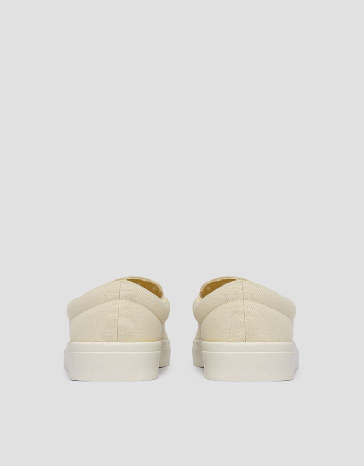 Suko Slip On Sepatu Sneakers Pria