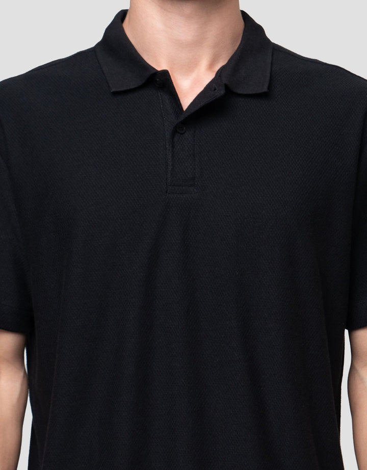 Cole Solid Texture Tribal Smartfit Kaos Polo Pria