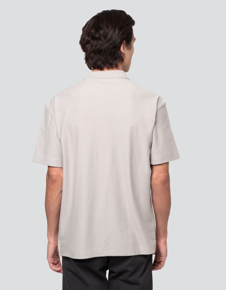 Cole Solid Texture Tribal Smartfit Kaos Polo Pria