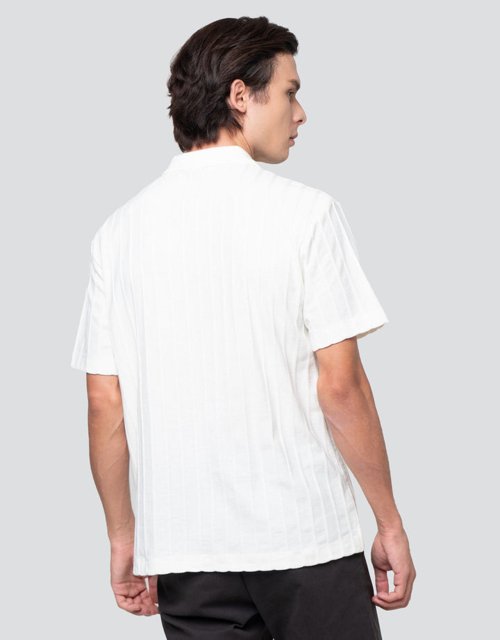 Cole Solid Texture Slub Exe Smartfit Kaos Polo Pria