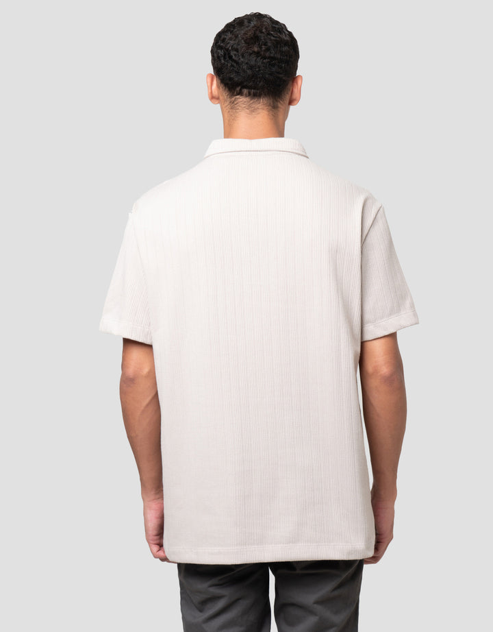 Cole Solid Texture Chain Vertical Pil Smartfit Kaos Polo Pria