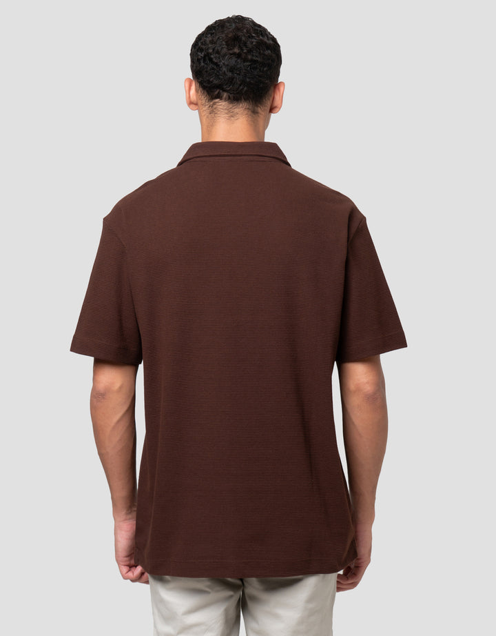 Cole Solid Texture Masdut Waffle Pocket Kaos Polo Pria