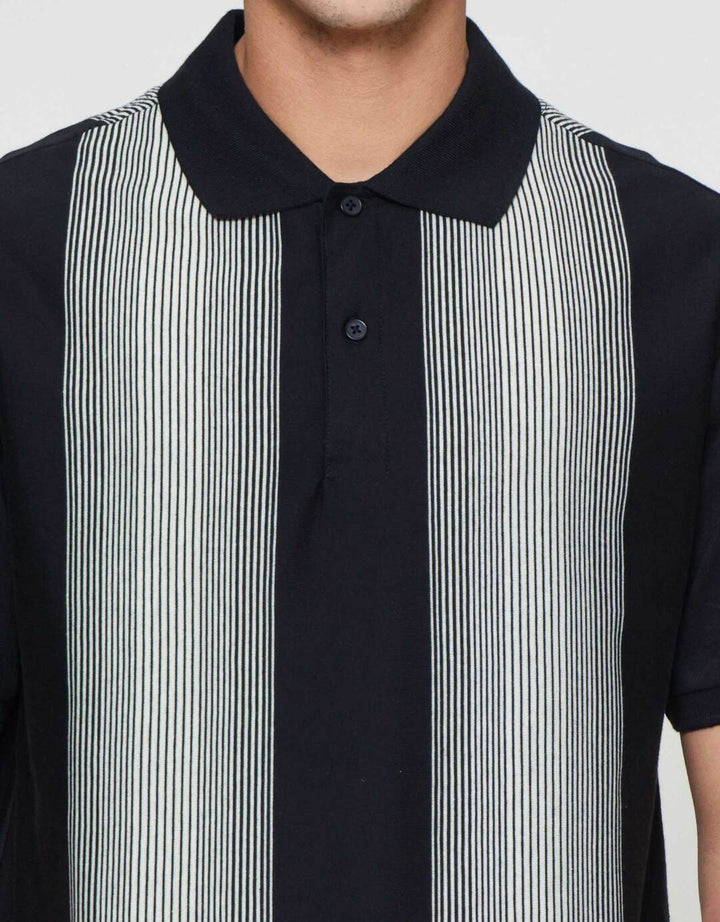 Cole Stripe Vertical Basic Plakat Kaos Polo Pria
