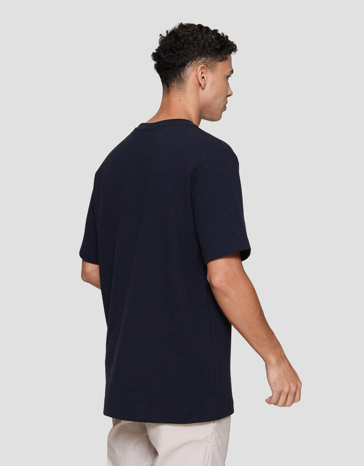 Cole Solid Texture Crincle Roundneck Kaos Pria