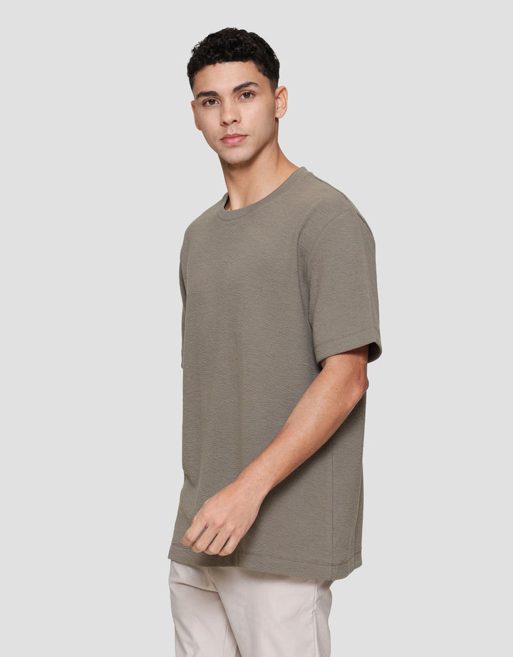 Cole Solid Texture Crincle Roundneck Kaos Pria