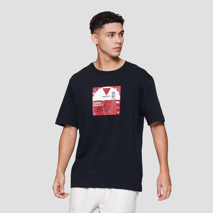 Cole Graphic Disc Plastisol Print Reg Fit Kaos Pria