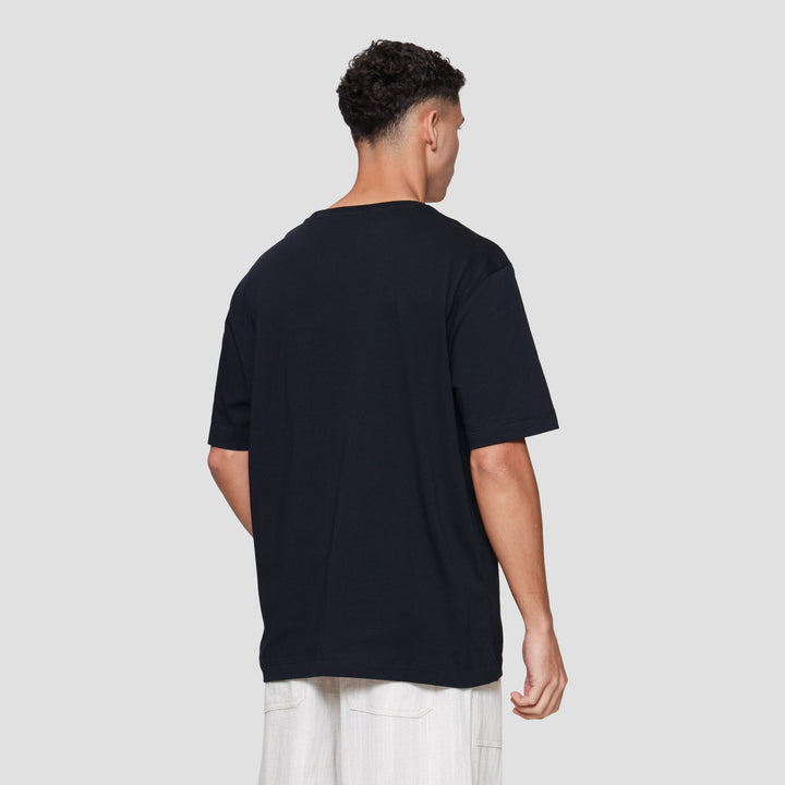 Cole Graphic Disc Plastisol Print Reg Fit Kaos Pria